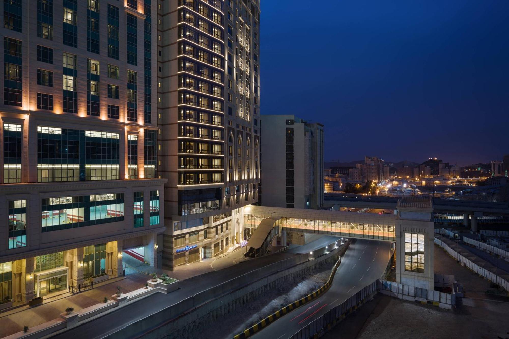 Sheraton Makkah Jabal Al Kaaba Hotel Мека Екстериор снимка The Ritz-Carlton, Riyadh