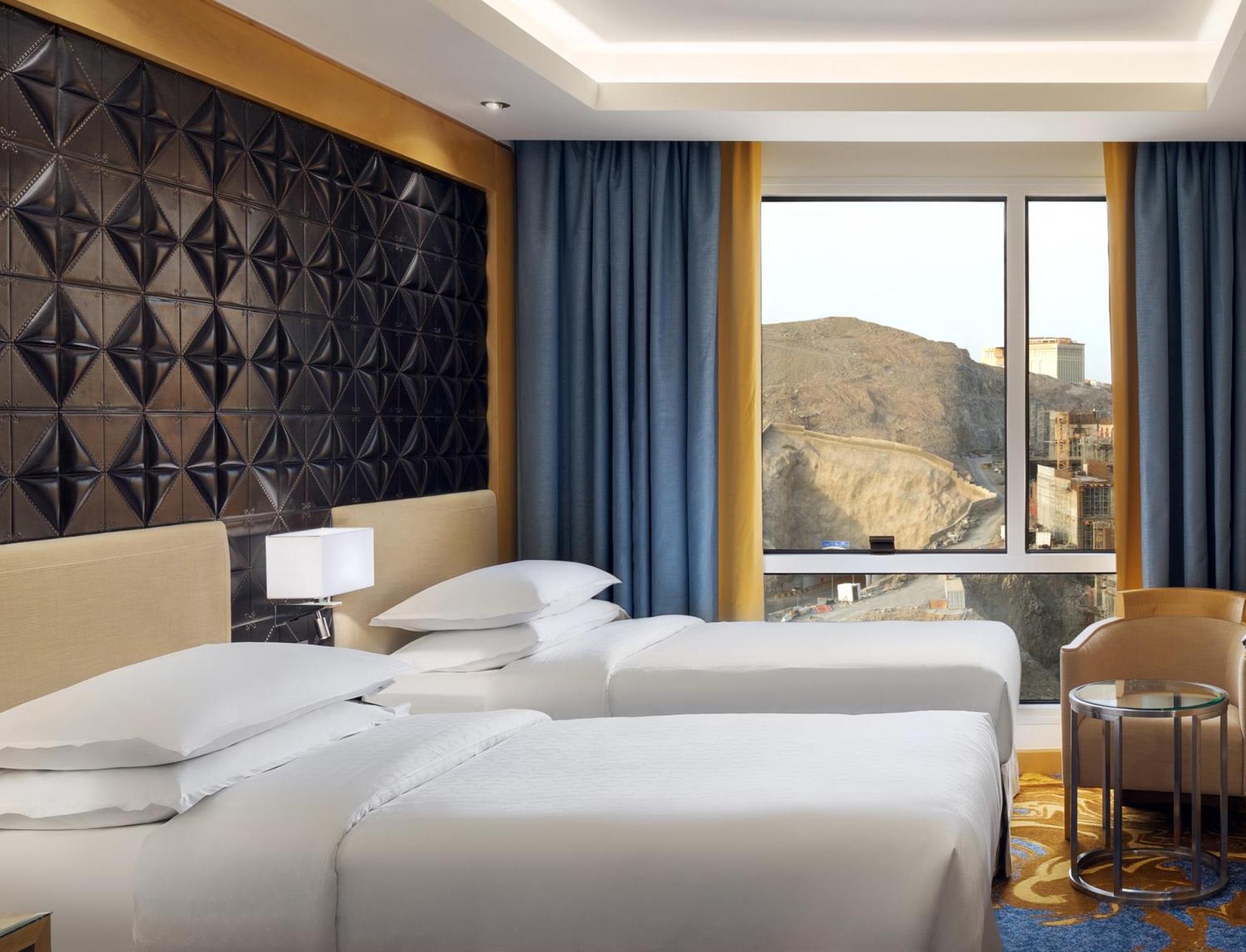 Sheraton Makkah Jabal Al Kaaba Hotel Мека Екстериор снимка Deluxe room